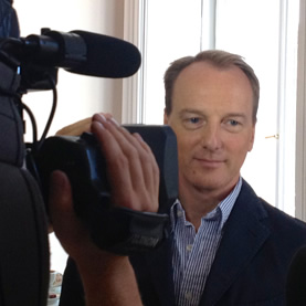 Marc Elsberg vor der Kamera bei der Kriminacht, Wien September 2012